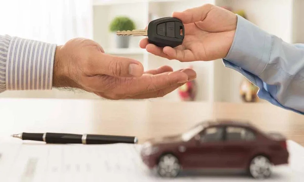 Vehicle Leasing Options Featuring Sleek Exterior Styling and Lasting Appeal